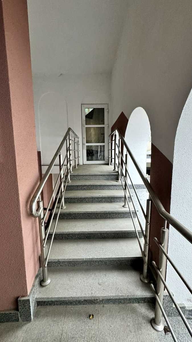 1834732751604145
