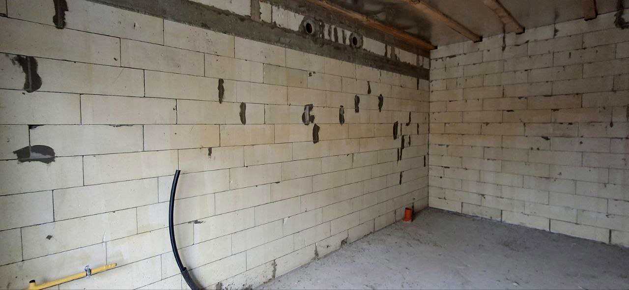 1850948905340979