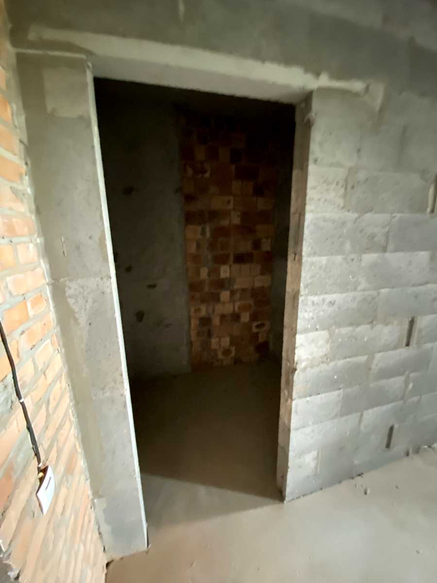 1838528307693163