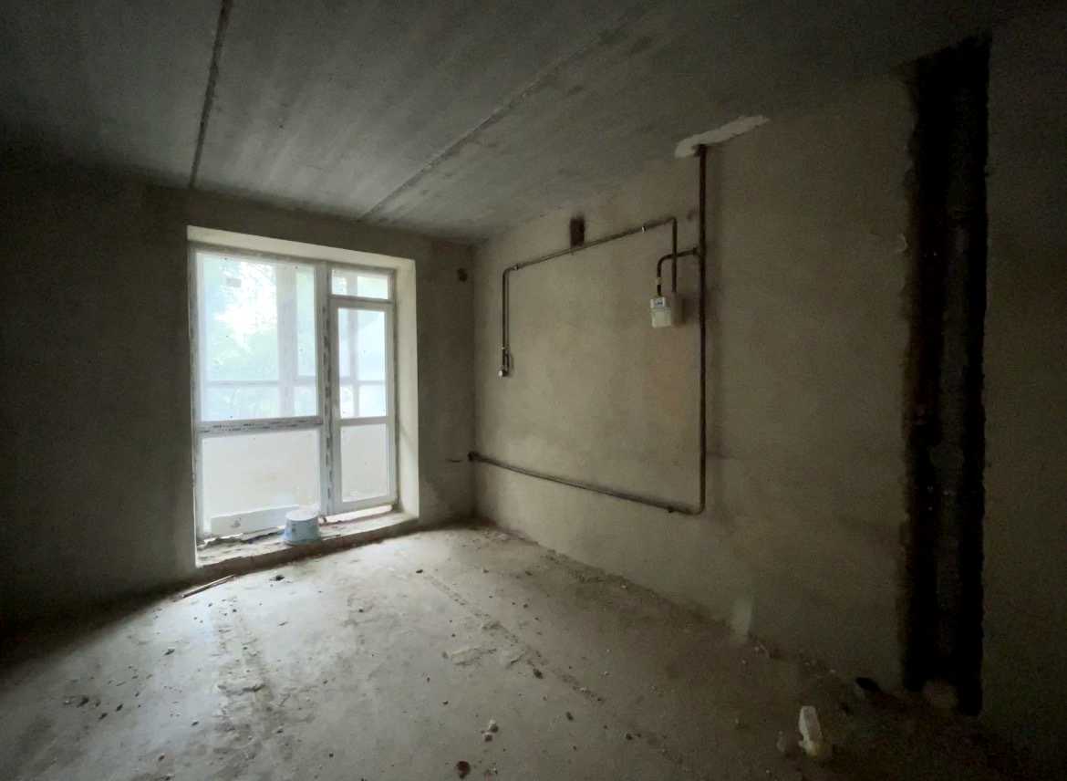 1844237987724488