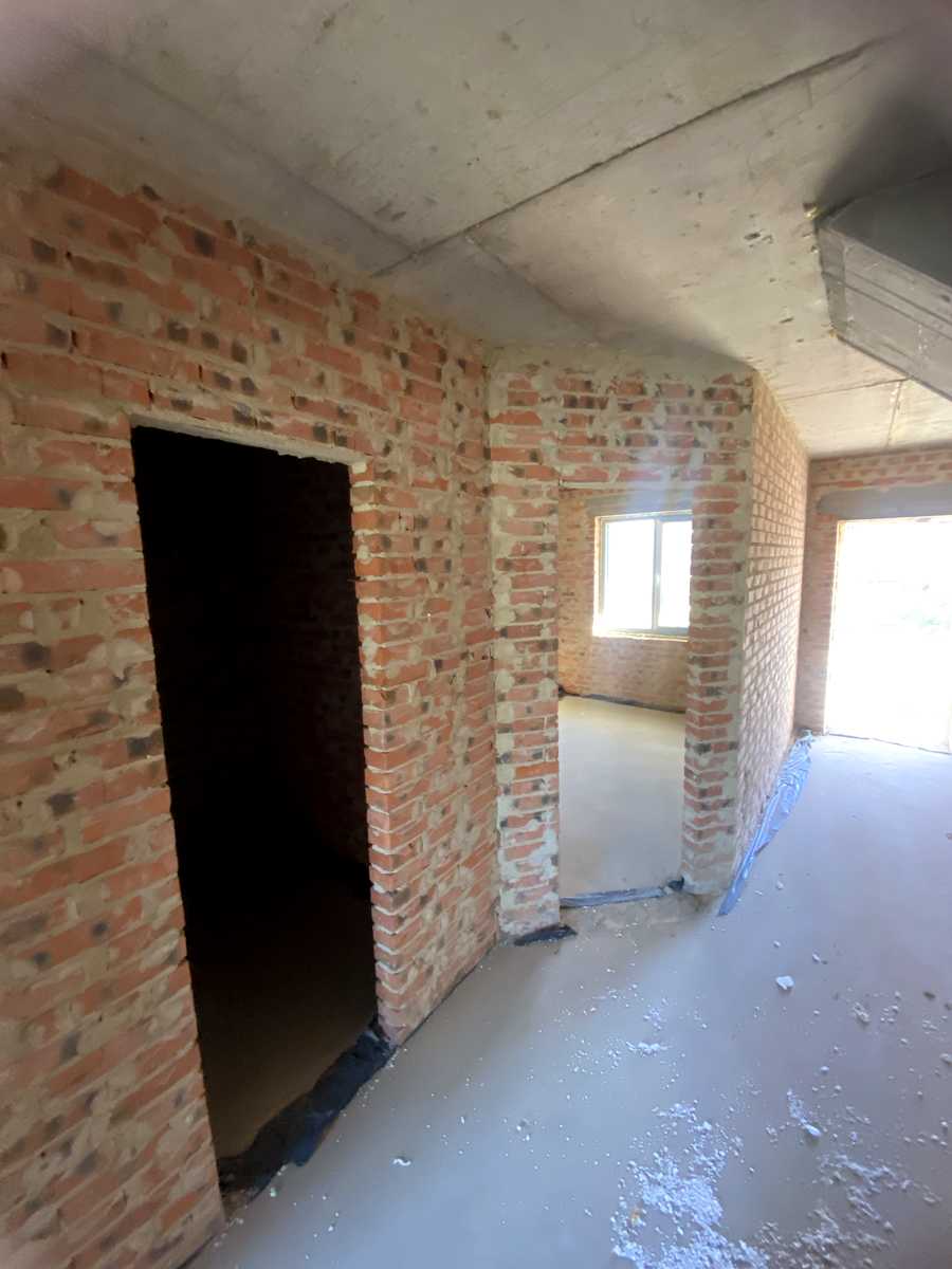 1844606435308832