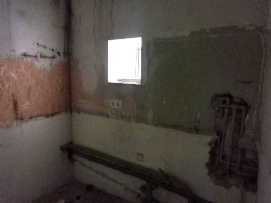 1801011330302078