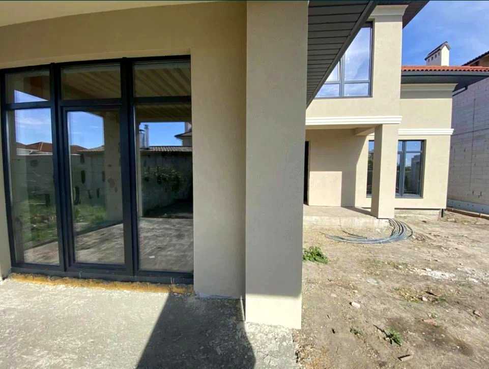 1825309311281221