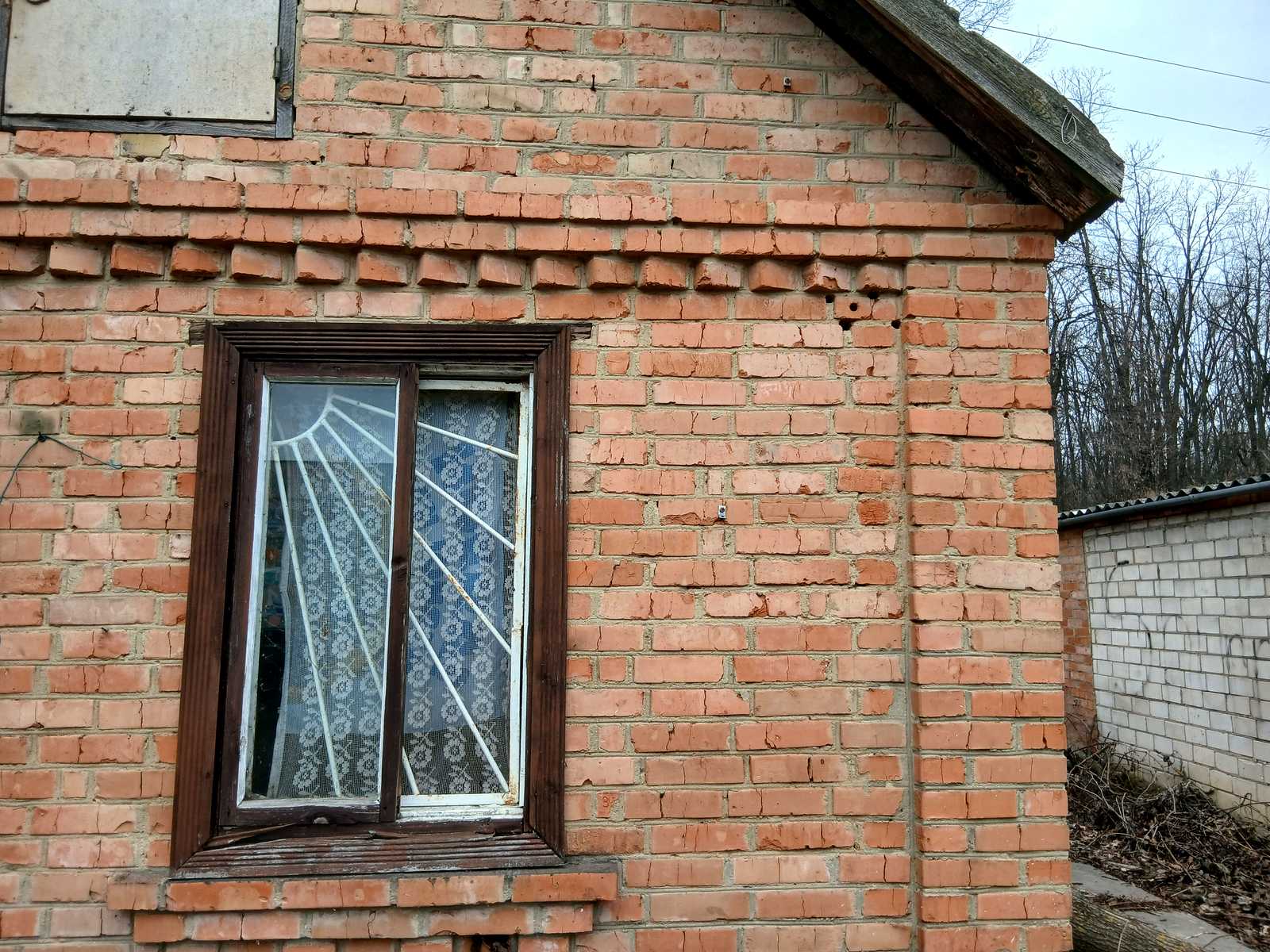 1846498296235026