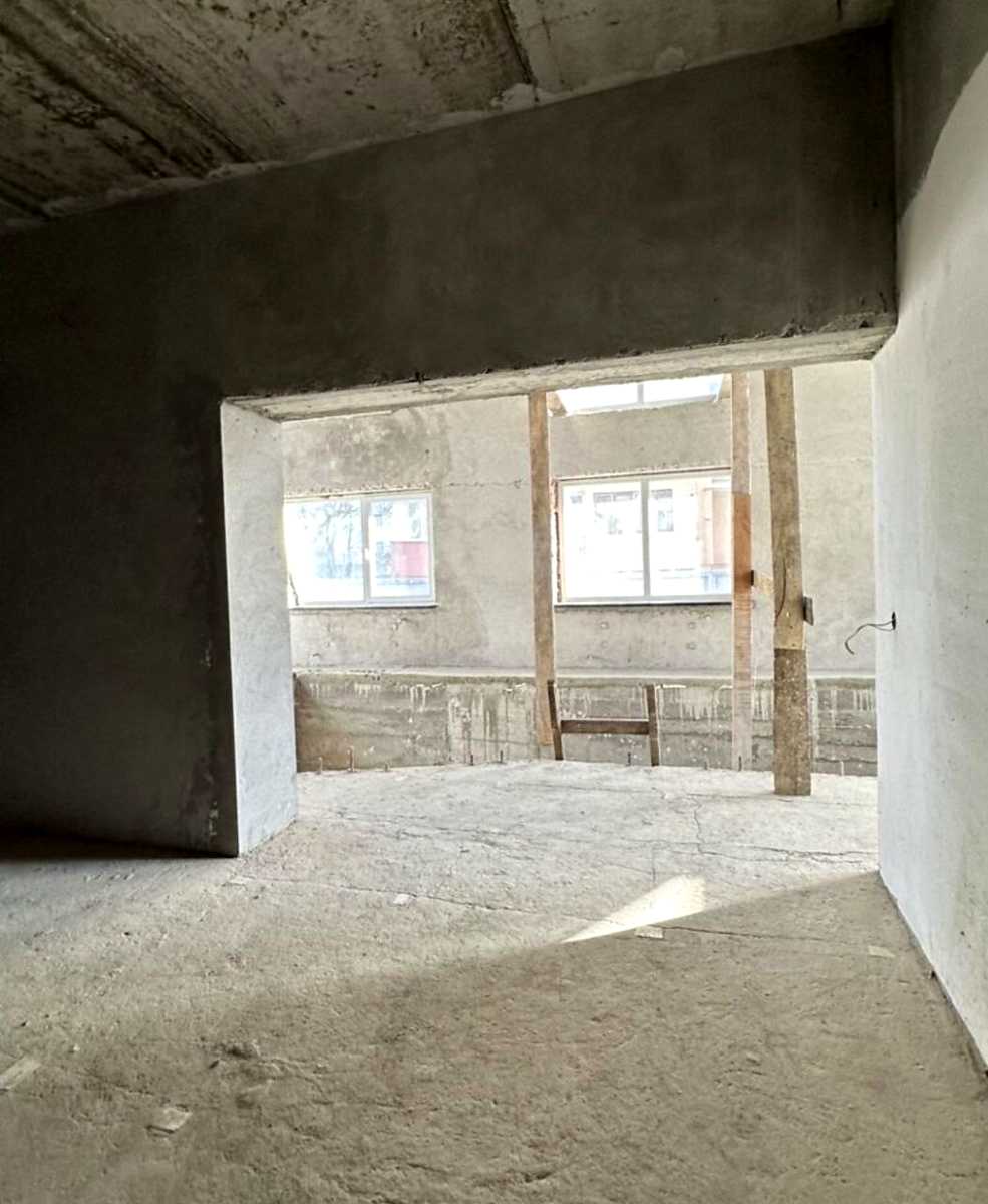 1838974440581043