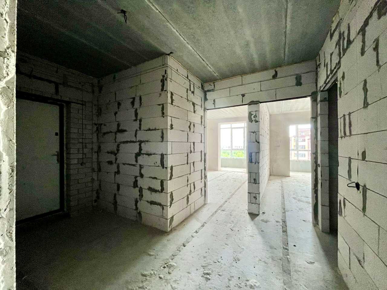 1832266972413139