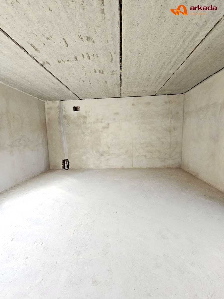 1813153851088906