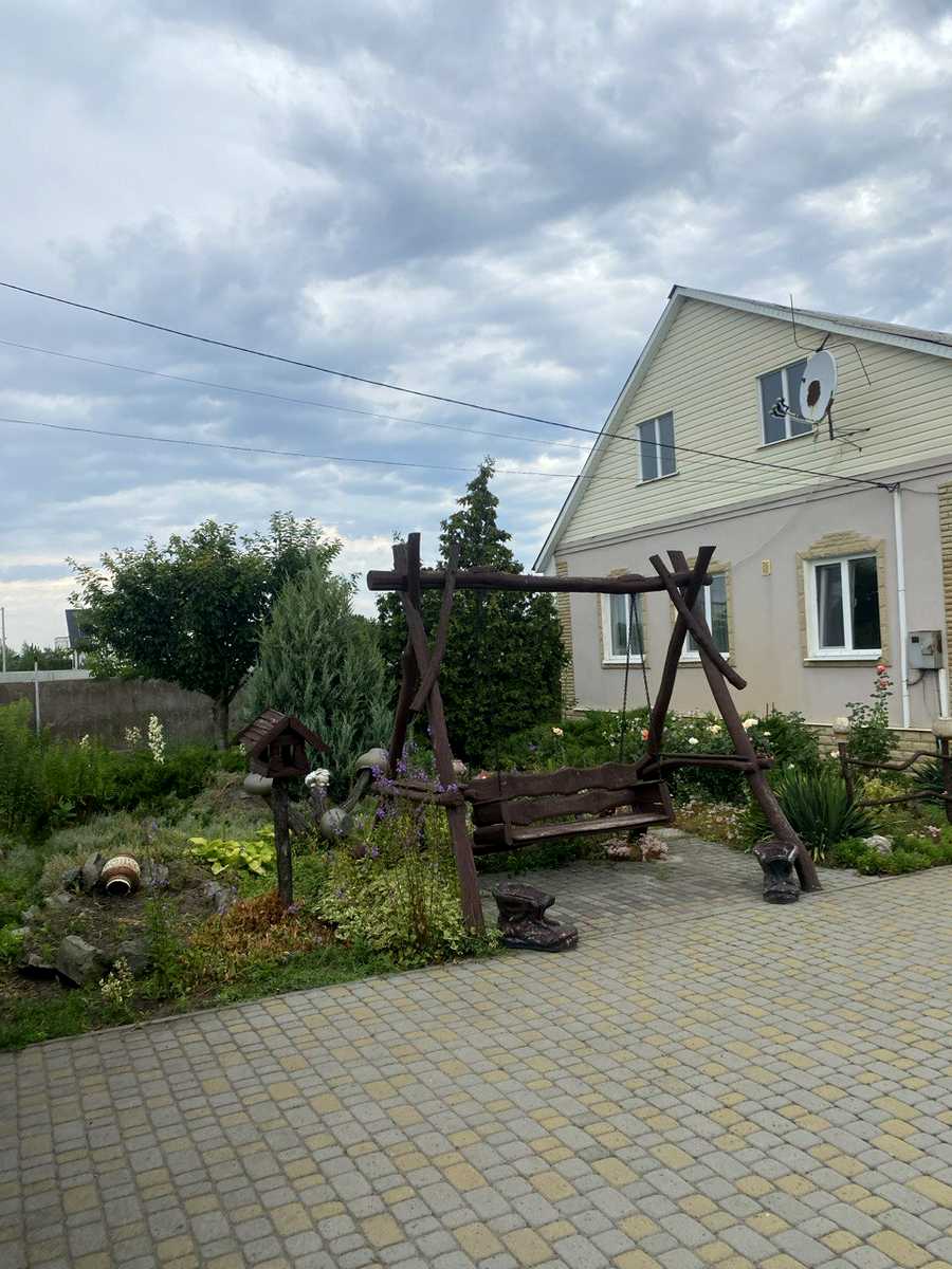 1837248497666090