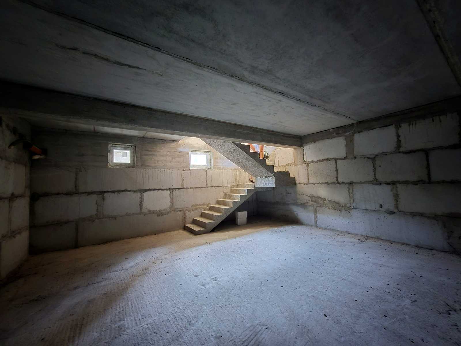 1847864254895855