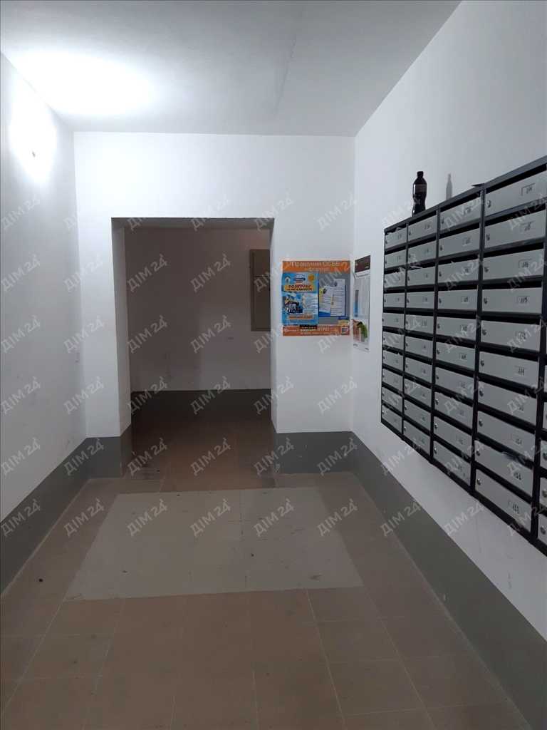 1825670583182668