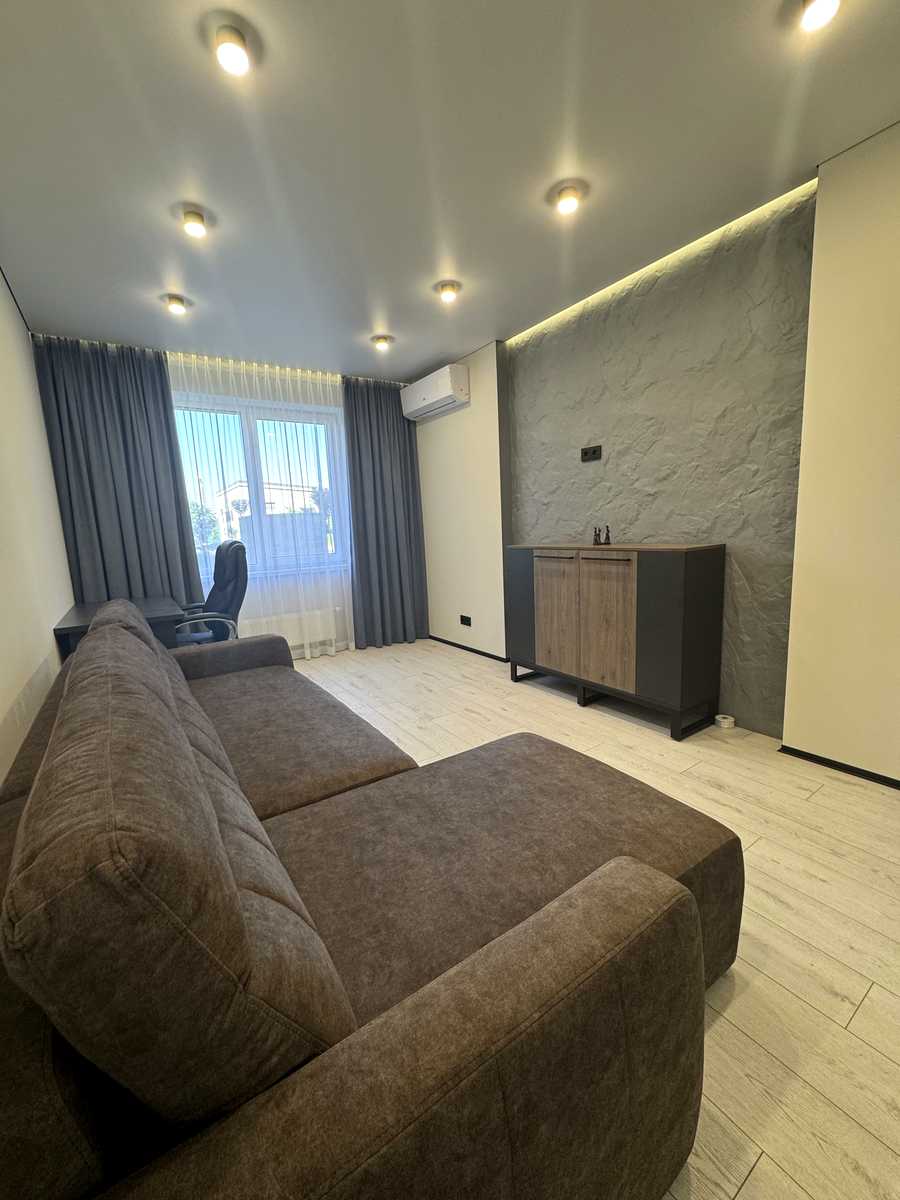 1837824344741764