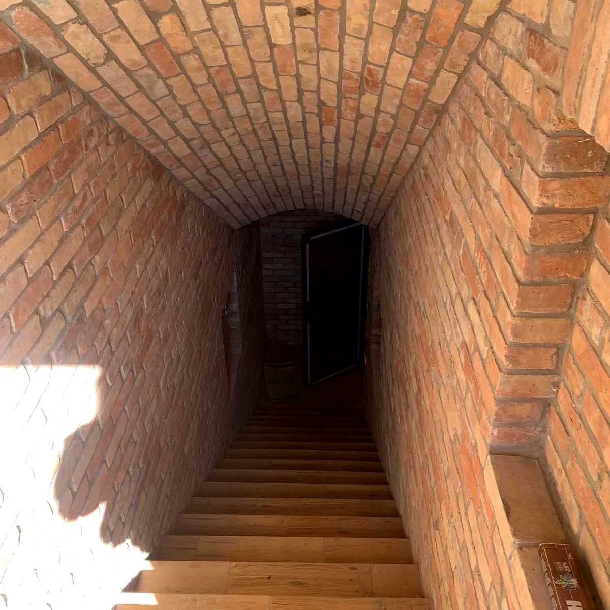 1847854028363502