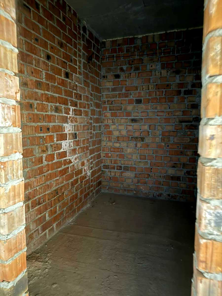 1832728548213547