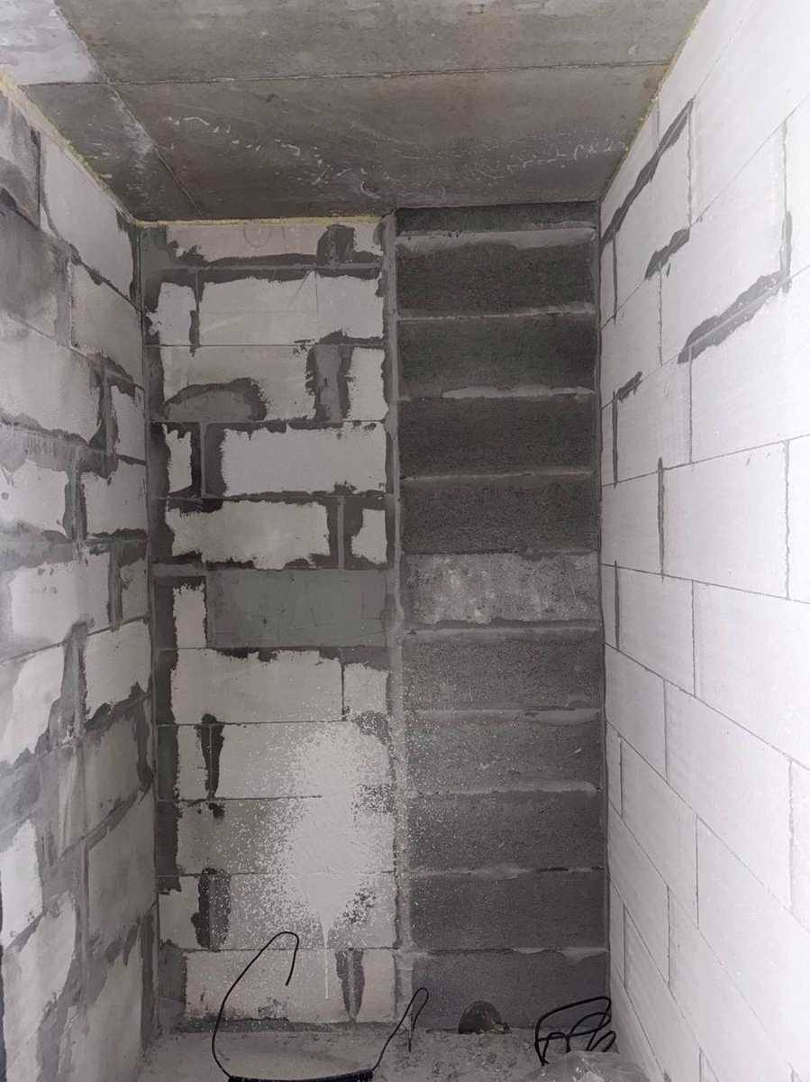 1850587936898609